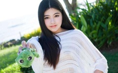 迈开腿我可以尝尝你的草莓感觉